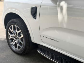 EVEREST 2.0L TITANIUM NHẬP KHẨU 2025 LƯỚT 19.000KM1786001025809_1921776930109827517_g6942579171103842382_c2a0623c8ce7de73bd0d20312c5ce712
