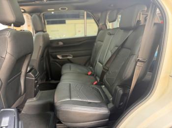 EVEREST 2.0L TITANIUM NHẬP KHẨU 2025 LƯỚT 19.000KM1786001025937_1921776930109827517_g6942579171103842382_6edd9a173bc858a56367d9fe5bc5be7d