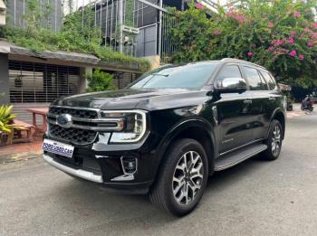 FORD EVEREST 2.0L TITANIUM NHẬP KHẨU 2025 LƯỚT 16.000KM1786525717714_1921776930109827517_g6942579171103842382_f793457b21d931775a70ab557c0b73bb