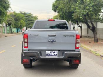 FORD RAPTOR NHẬP KHẨU 2022 MÀU XÁM LƯỚT 4 VẠN1787045040782_1921776930109827517_g6942579171103842382_99eed0d0d0089b794a1d68e1a0791c55
