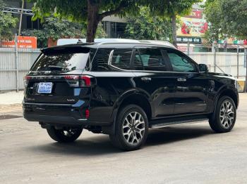 FORD EVEREST 2.0L BI-TURBO 2 CẦU NHẬP KHẨU 20241787104477232_1921776930109827517_g6942579171103842382_0c8fc7edb9be60a7b7018602f73e3d21