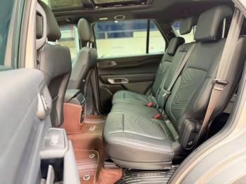 FORD EVEREST 2.0L TITANIUM NHẬP KHẨU 2025 LƯỚT 2 VẠN1787730741335_1921776930109827517_g6942579171103842382_f1063b7cb924ce76f65aa622c4c545d5