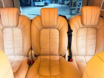 FORD TOURNEO LIMOUSINE 7 CHỖ KINGDOM 20211789454007200_1921776930109827517_g6942579171103842382_a7f77d0487ce967fa137f7aca799b474