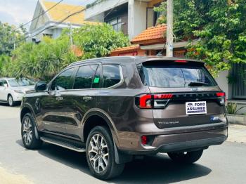 FORD EVEREST 2.0L TITANIUM 2 CẦU NHẬP KHẨU 2023z6945296550232_a677fc96d0f24c57b9dfb65cc58665db