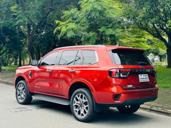 FORD EVEREST 2.0L TITANIUM 1 CẦU NHẬP KHẨU 2022z7027297616926_303774aaf91bbc34e67f936bb5613df5