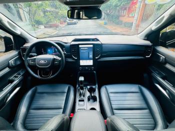 FORD EVEREST SPORT AT NHẬP KHẨU 2025z7201355979115_70a6803d067655305980dc91b8b06f7d