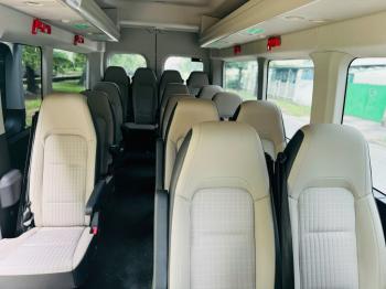 FORD TRANSIT PREMIUM 18 CHỖ SIÊU LƯỚT 2025z7202655762049_fd1086e0db3c55b889c9ff80daddff83