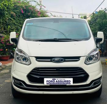 FORD TOURNEO TITANIUM SẢN XUẤT 2019