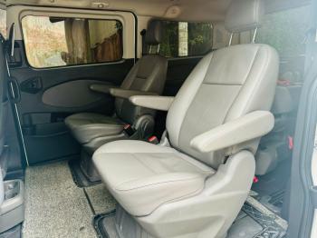 FORD TOURNEO TITANIUM SẢN XUẤT 2019z7220284098958_76ec7baad1e101adc81bb5be8aa42770