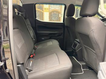 FORD RANGER XLS SÔ TỰ ĐỘNG LƯỚT 2025z7334818398100_87f4ffea2f0d75b04c835fa06a3b0ff3