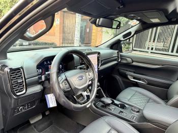 FORD EVEREST PLATINUM 2025 SIÊU LƯỚT 2.100KMz7353000603466_038742b6c587d7f00115bfcff5e32bdb