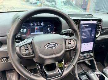 FORD EVEREST PLATINUM NHẬP KHẨU 2024 LƯỚT 16.000KMz7367447682250_a702c247215742d25c5336a218d890e3