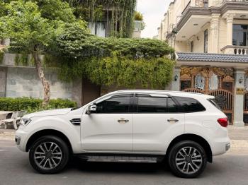 FORD EVEREST 2.0L TITANIUM MÀU TRẮNG NHẬP KHẨU 2021z7416596022267_10b04886673569279bd6037aaa0bcff3