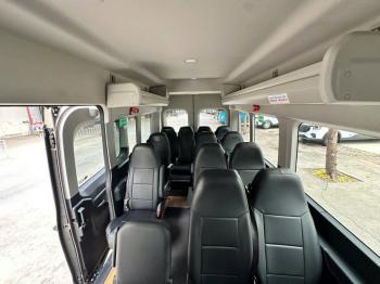 FORD TRANSIT PREMIUM 16 CHỖ SẢN XUẤT 2024 LƯỚT 26.000KMz7558498342310_65f2658b1a6d0458f26e89b8ea365341