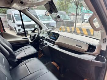 FORD TRANSIT PREMIUM 16 CHỖ SẢN XUẤT 2024 LƯỚT 26.000KMz7558498363119_dcfdc467a1d5469b0dc51b073b22d744