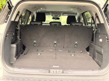 FORD EVEREST NEXTGEN MẪU MỚI 2025 LƯỚT 9.400KMz7568967315072_7108084d145612c487a6cf97246d949c