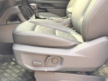 FORD EVEREST NEXTGEN MẪU MỚI 2025 LƯỚT 9.400KMz7568967404443_22276738987154d8b6d84942d34f9bfa