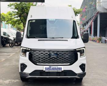 FORD TRANSIT PREMIUM 18 CHỖ SIÊU LƯỚT 6.200KM 2025