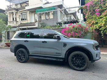 FORD EVEREST SPORT SẢN XUẤT 2022 MÀU XÁM XI MĂNGz7667460386456_eea89b6fa654f72ed057b58aaf9ff781