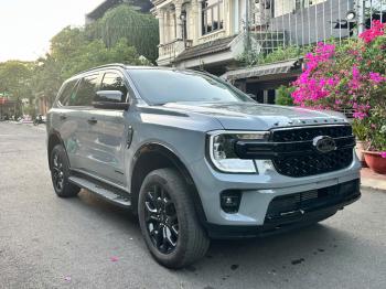 FORD EVEREST SPORT SẢN XUẤT 2022 MÀU XÁM XI MĂNGz7667460392042_42a38a82613d13195b80c70f355ba242