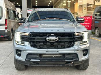 FORD EVEREST SPORT SẢN XUẤT 2022 MÀU XÁM XI MĂNG