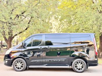 FORD TOURNEO LIMOUSINE 7C SẢN XUẤT 2020z7708693425196_bdbf842c89b8f82721604aac7e08d966