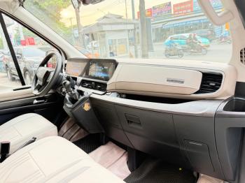 FORD TRANSIT PREMIUM 16 CHỖ SIÊU LƯỚT 19.000KM ĐỜI 2025z7767235059387_3565245ba5ae44c0f73246fbbb26bd8e