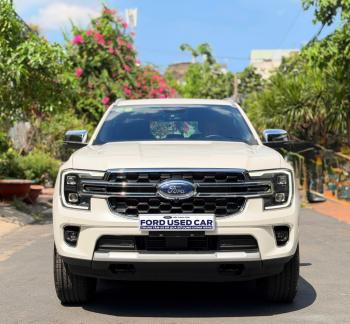 FORD EVEREST 2.0L TITANIUM SẢN XUẤT 2025 2 CẦU SIÊU LƯỚT 5.300KM