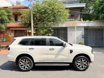 FORD EVEREST 2.0L TITANIUM SẢN XUẤT 2025 2 CẦU SIÊU LƯỚT 5.300KMz7853469105732_1acf428650b201882506943412b022ed