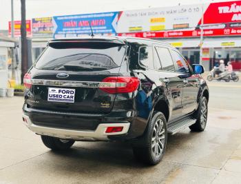 FORD EVEREST TITANIUM 2 CẦU MẪU 2021z7879351988558_374863d9d64aedbd24e39108bb5c2faa