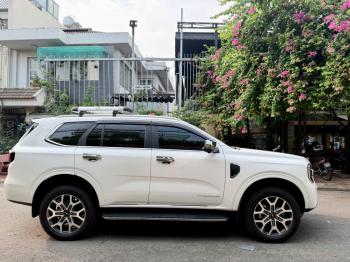 FORD EVEREST TITANIUM 1C NHẬP KHẨU 2024 LƯỚT 15.800KMz7928937715860_6e93acb55fdda09fe677fd6aea7cc694